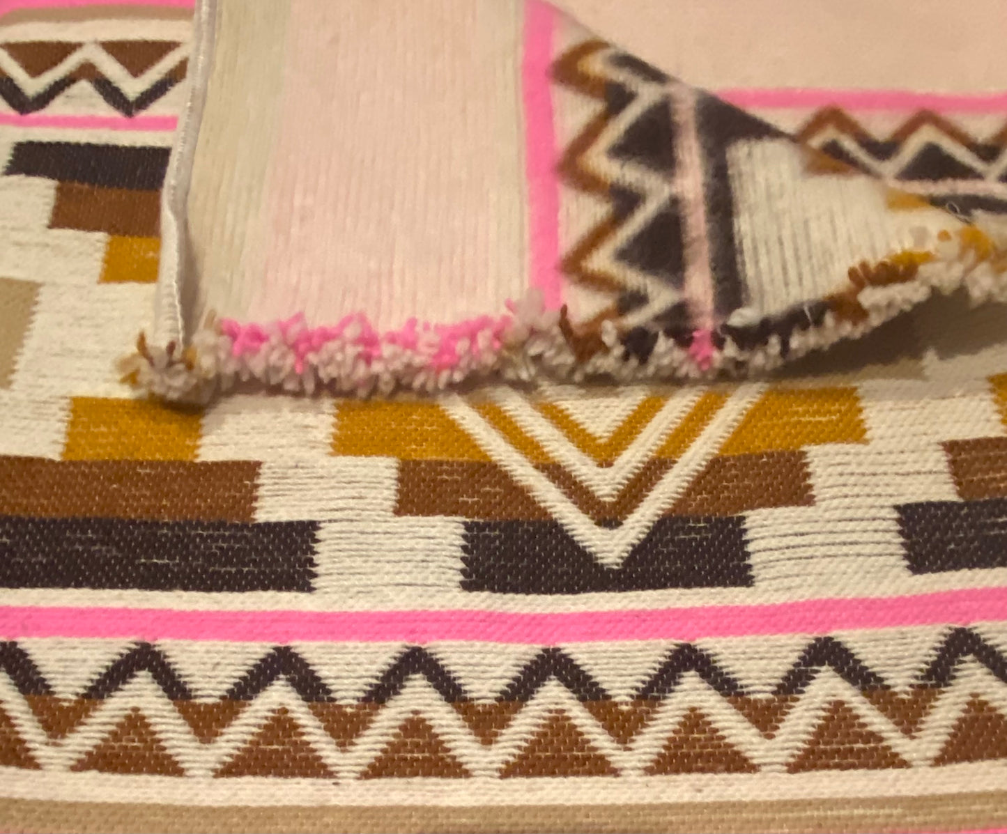 Cotacachi Cross 100% Wool Blanket