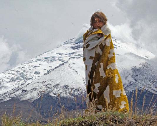Sierra - Large Blanket- Khaki