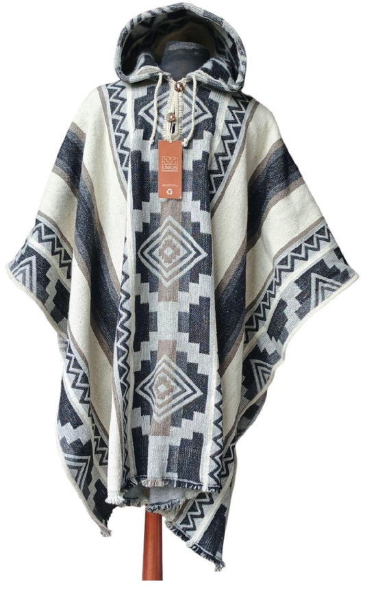 Cotacachi 100% Wool Premium Edition Poncho